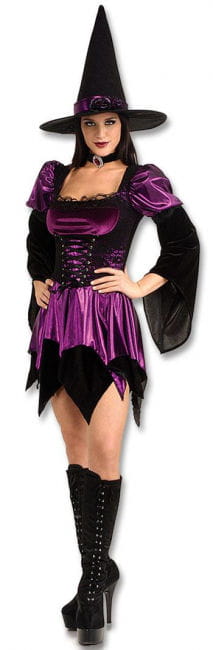 Spooky Einhorn Halloween T-Shirt - Hexe Mit Kürbiskorb Design