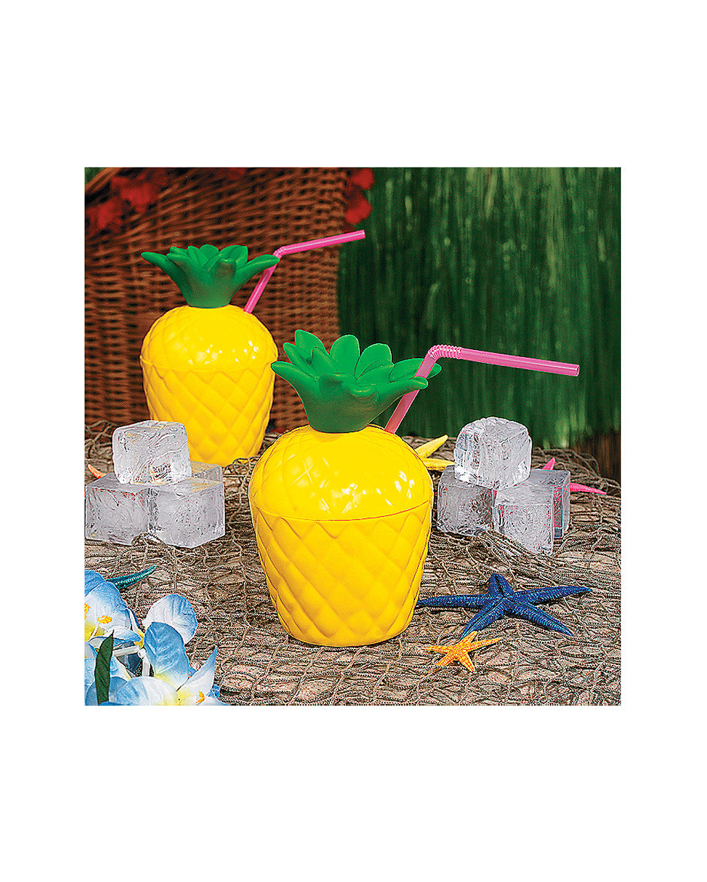 Pineapple cocktail cup with lid till