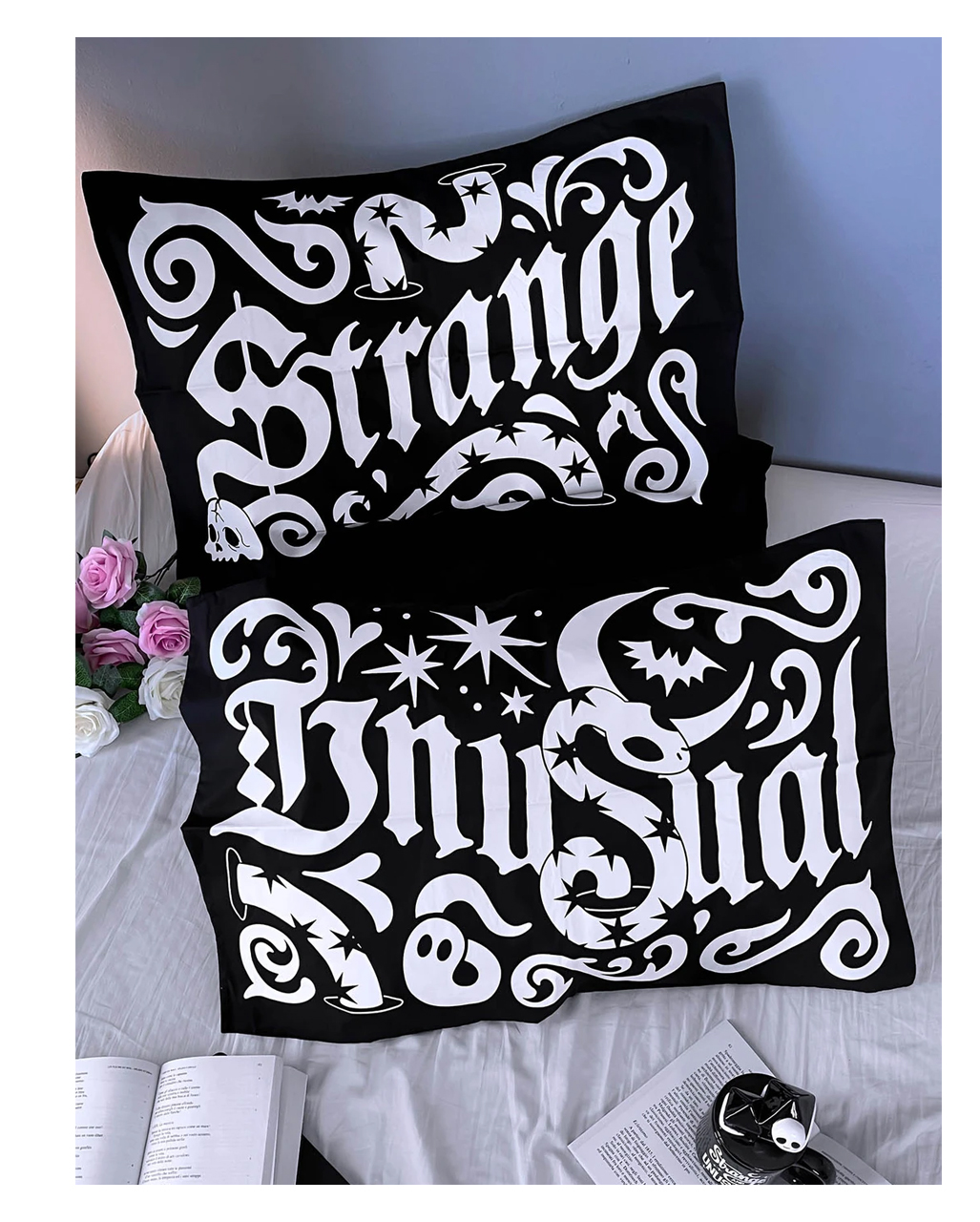 KILLSTAR Strange Pillowcases 2 Pieces black and white