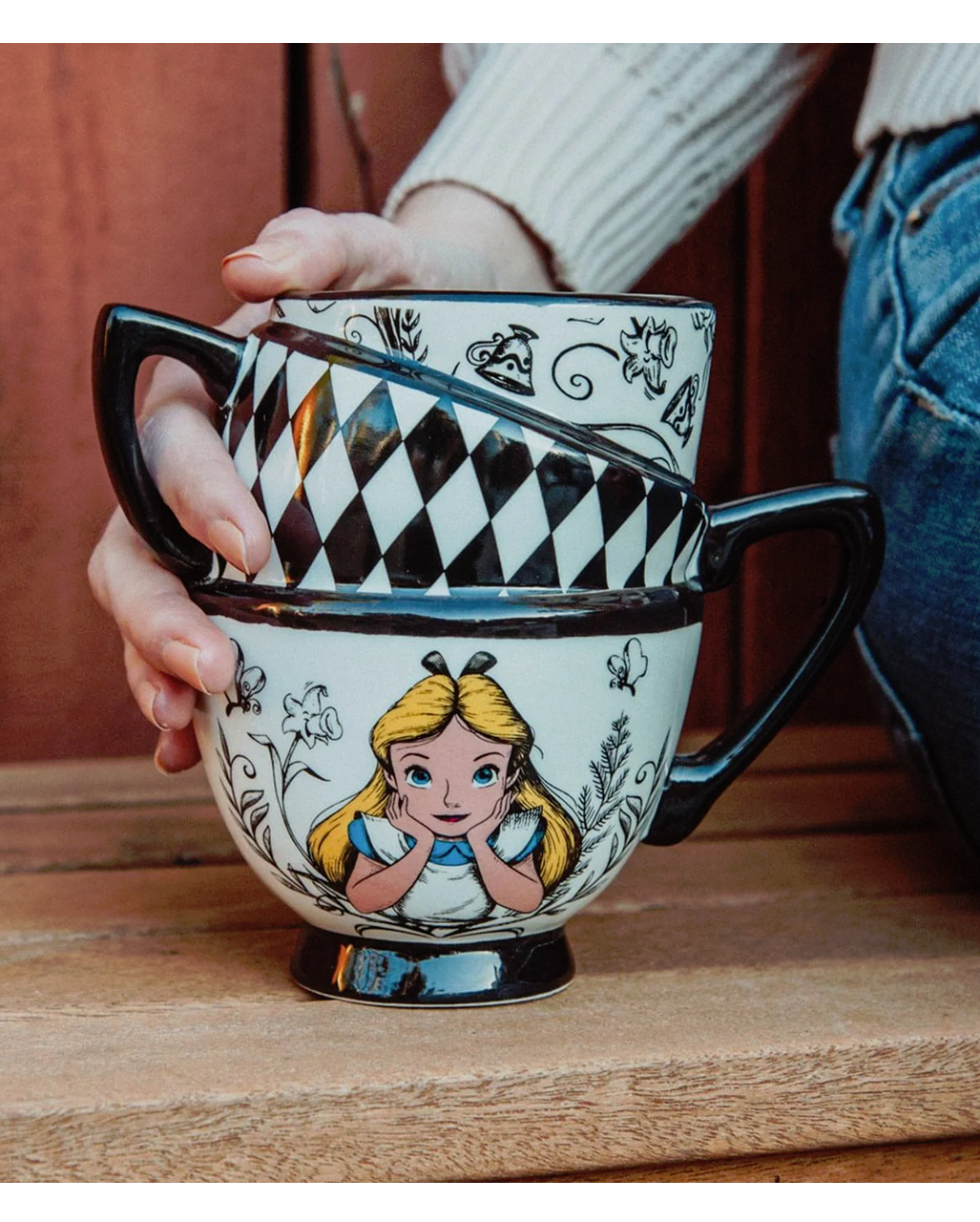 Disney Alice In Wonderland Stacked Teacup | Gift idea | Horror-Shop.com