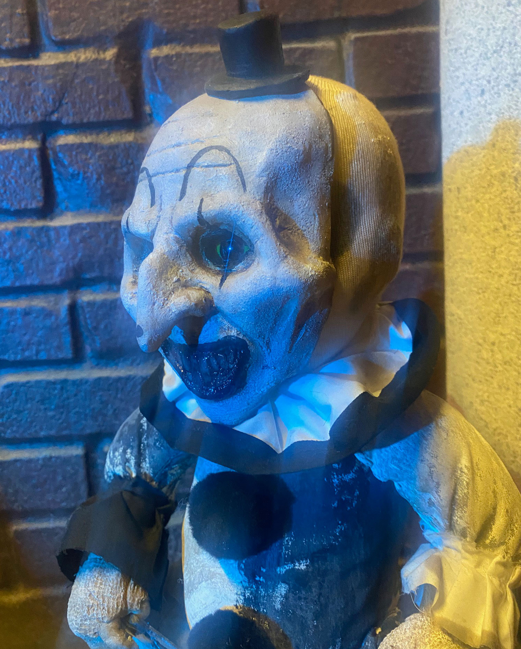 Terrifier Art The Clown Graveyard Doll 56cm ★ | Horror-Shop.com